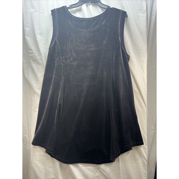 KATHLEEN KIRKWOOD Size 2X Black Velvet Sleeveless Swing Top - Picture 4 of 4